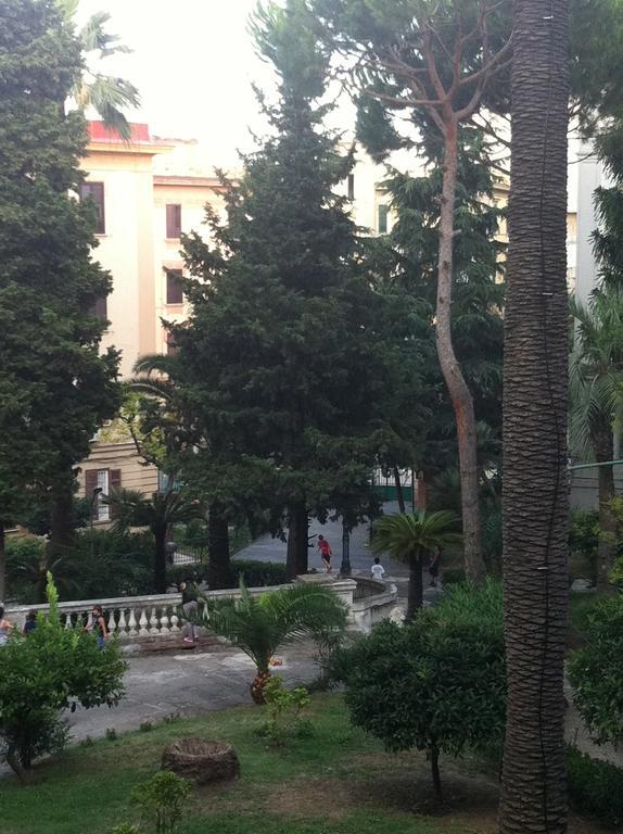 Casa Mimmi B&B Napoli Phòng bức ảnh